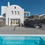 White & Co Exclusive Island 빌라 피르고스