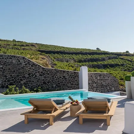 White & Co Santorini Villa Pyrgos Kallistis