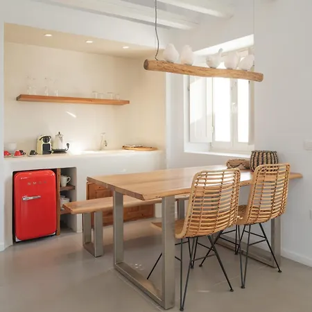 White & Co Exclusive Island * Pyrgos Kallistis