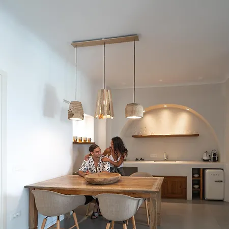 White & Co Exclusive Island Villa Pyrgos Kallistis