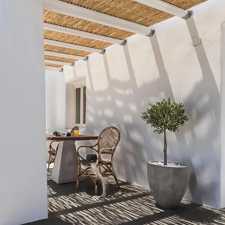 Villa White & Co Santorini Pyrgos Kallistis