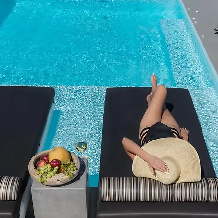 Villa White & Co Santorini