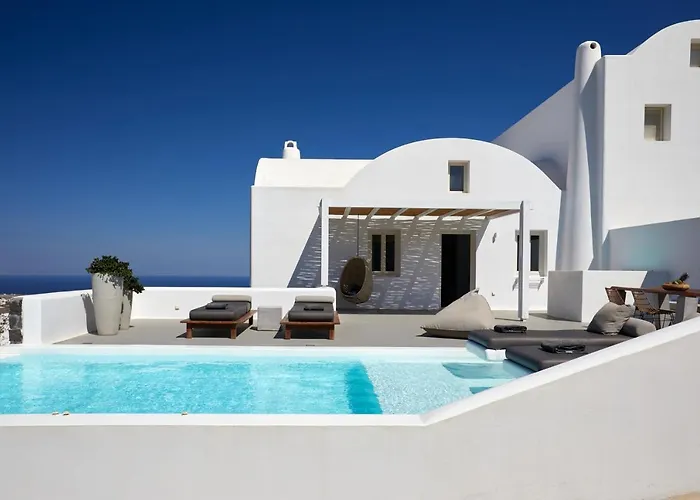 White & Co Exclusive Island Pýrgos