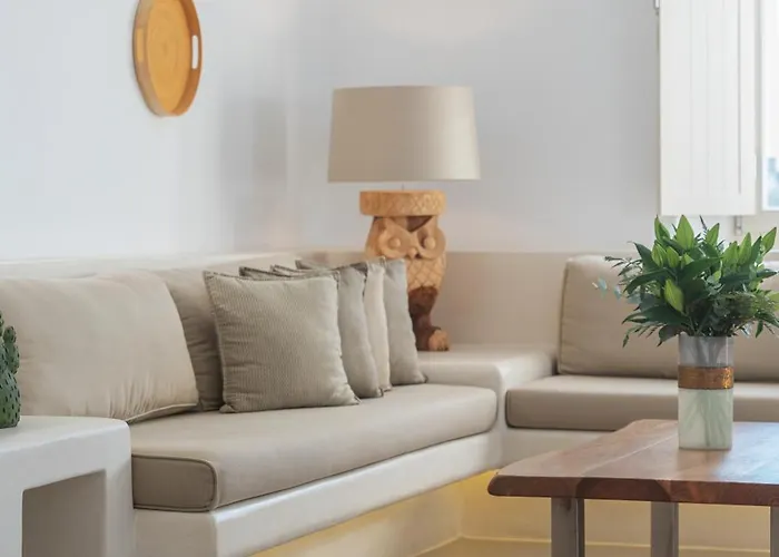 Villa White & Co Exclusive Island