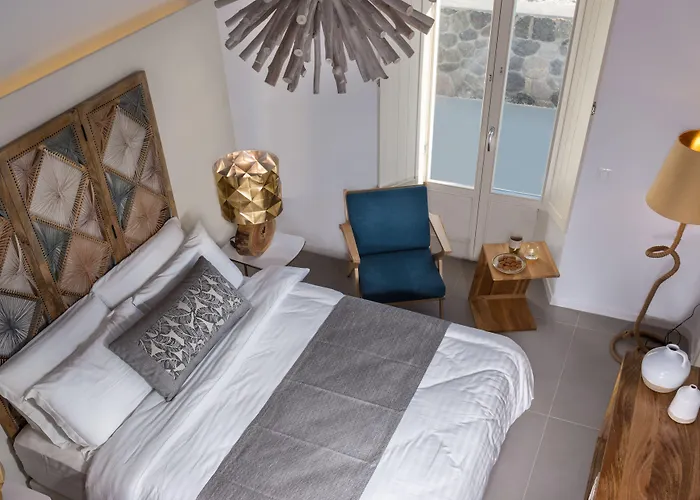 White & Co Exclusive Island *