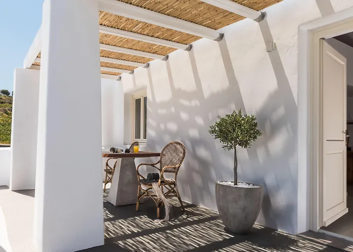 White & Co Exclusive Island *