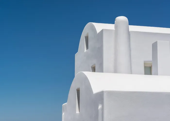 White & Co Exclusive Island Pýrgos