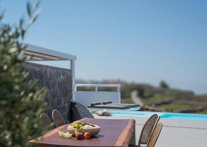 White & Co Exclusive Island Villa *