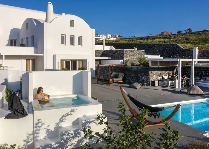 White & Co Exclusive Island * Pýrgos