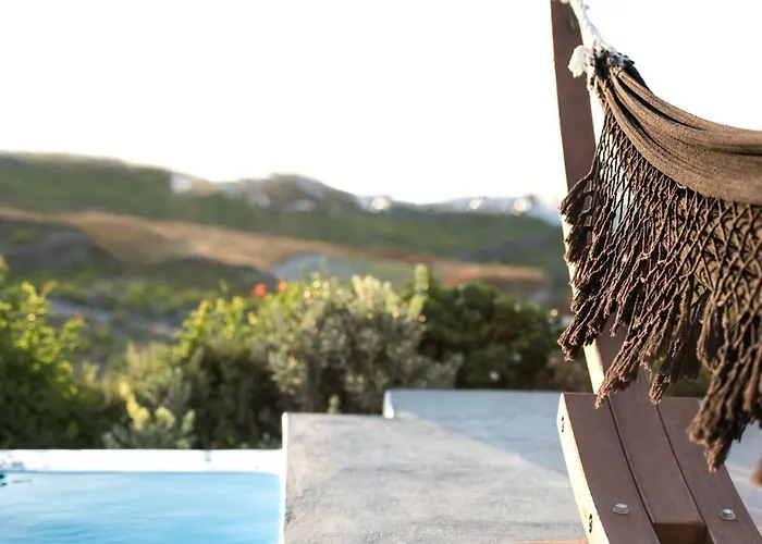 White & Co Exclusive Island * Pýrgos