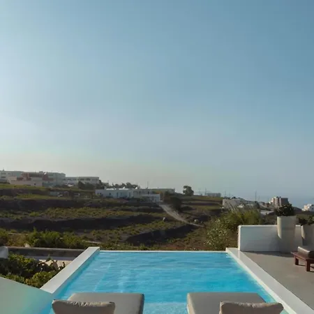White & Co Exclusive Island * Pyrgos Kallistis