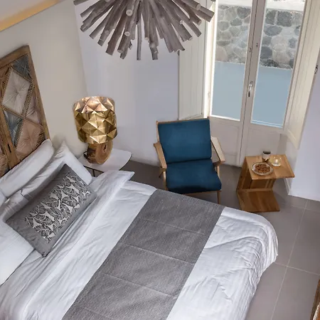 White & Co Exclusive Island *